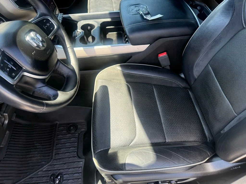 Certified Used 2019 Black Ram Laramie image 13