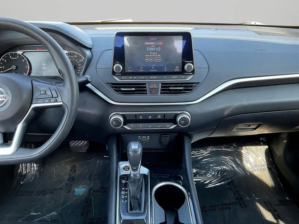 Certified Used 2021 Super Black Nissan 2.5 SV image 9