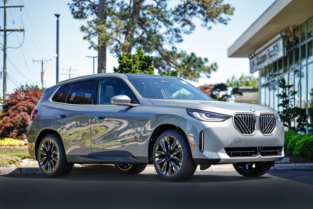 2026 BMW X3 30 XDRIVE's photo
