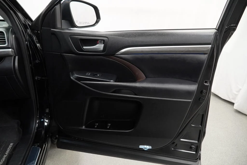 Used 2018 Black Toyota Limited image 47