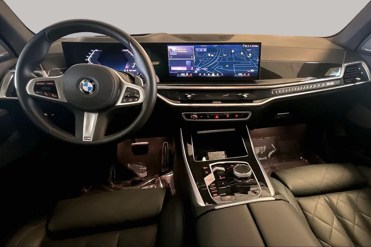 Used 2026 Black Sapphire Metallic BMW xDrive40i image 14