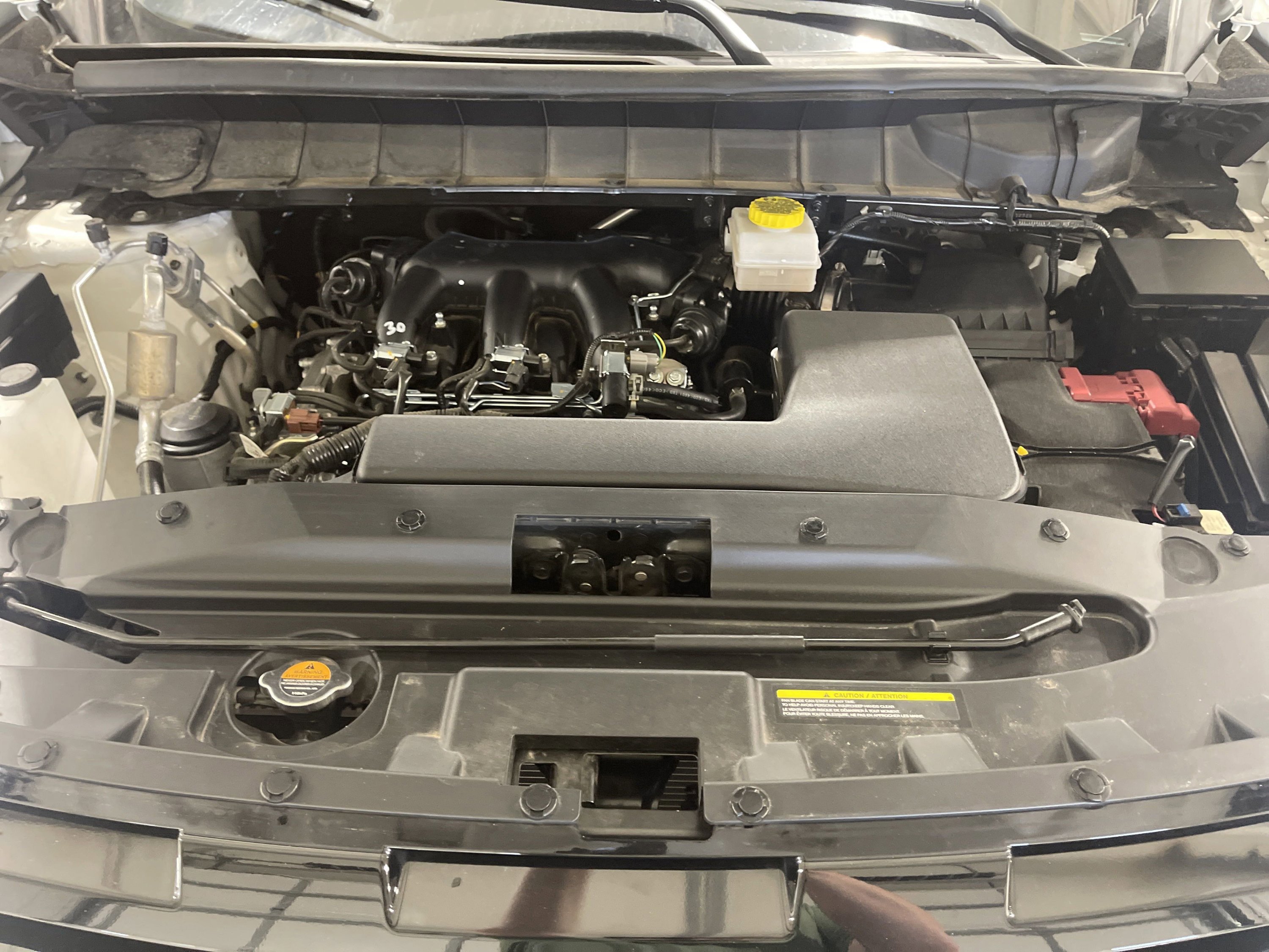 2025 Nissan Pathfinder SV - Photo 24