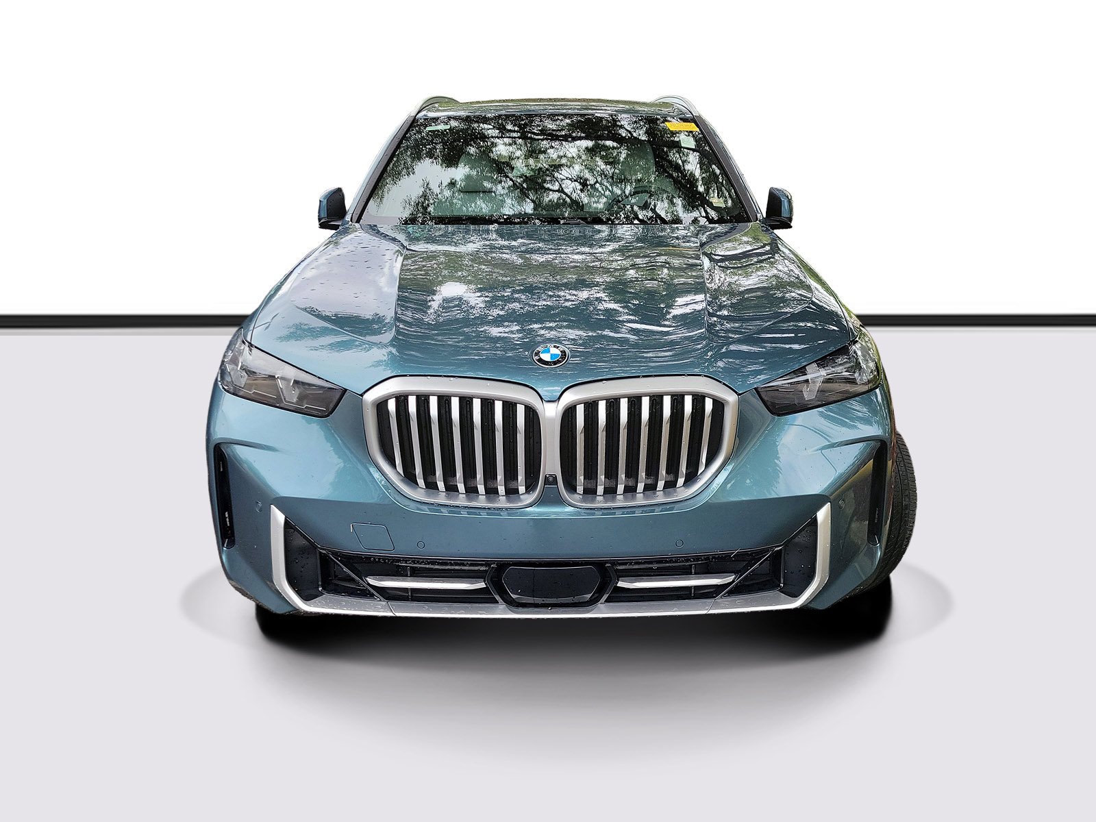 Certified Used 2024 Blue Ridge Mountain Metallic BMW sDrive40i image 2