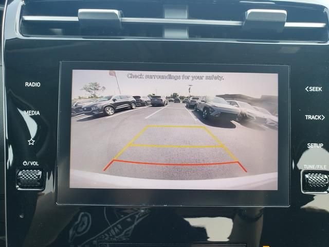Used 2024 Silver Hyundai SEL image 19