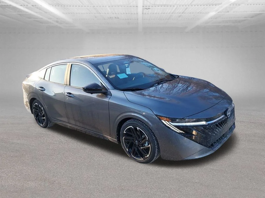 New 2026 Gray Nissan SR image 8