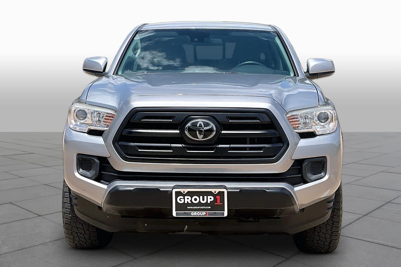 Used 2018 Silver Sky Metallic Toyota SR image 4