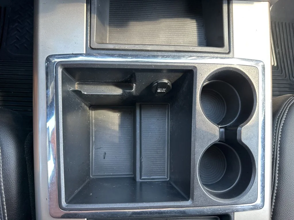 Used 2014 Red Ram Laramie image 40