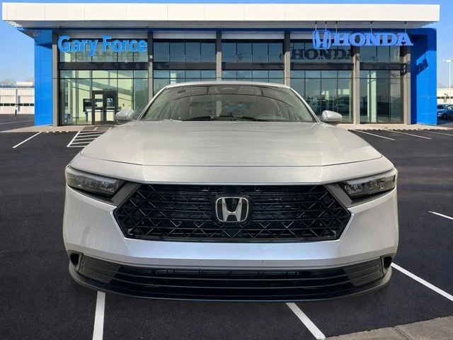 New 2026 Solar Silver Metallic Honda LX image 9