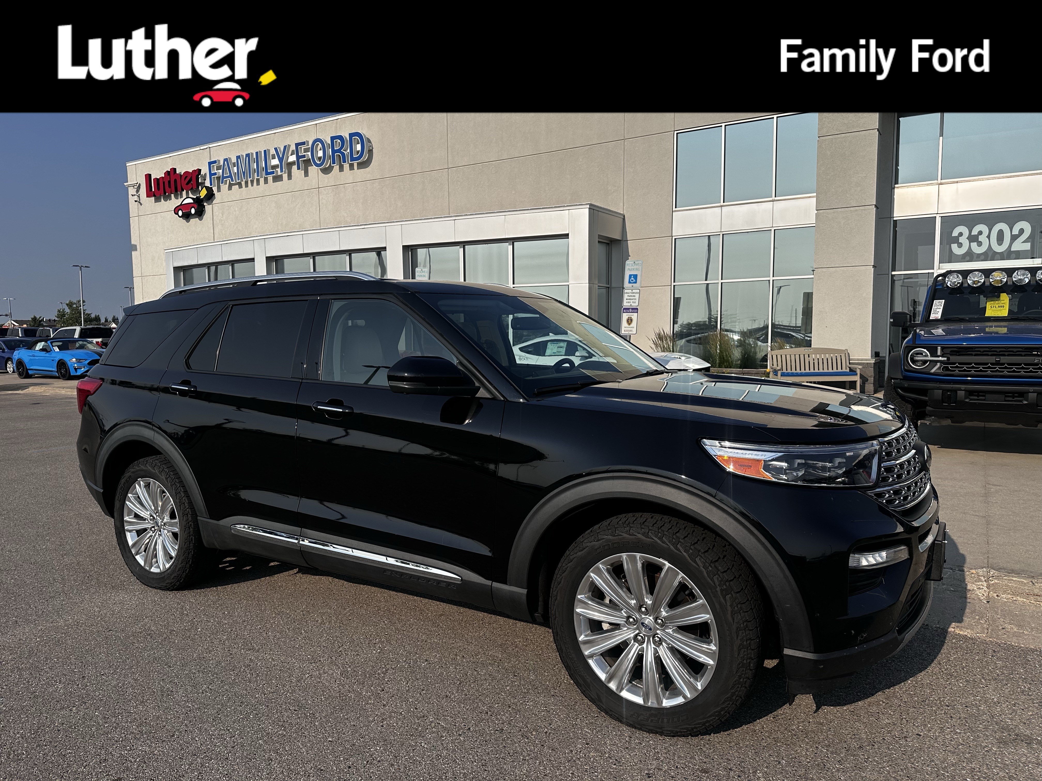 2021 Ford Explorer Limited 4WD's photo