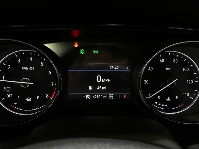Used 2023 Black Buick Select image 17