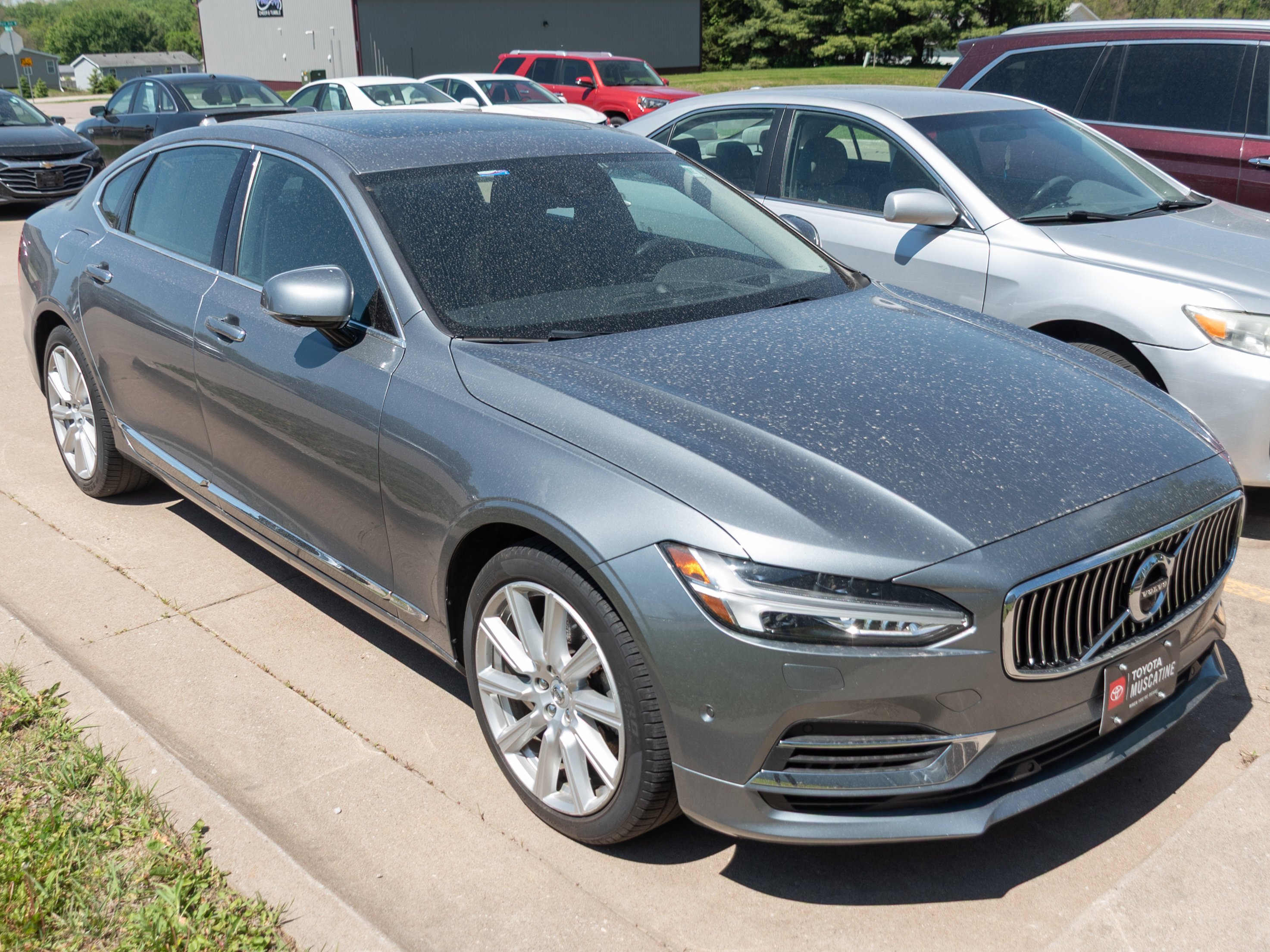 2018 Volvo S90 T8 Inscription PHEV AWD's photo