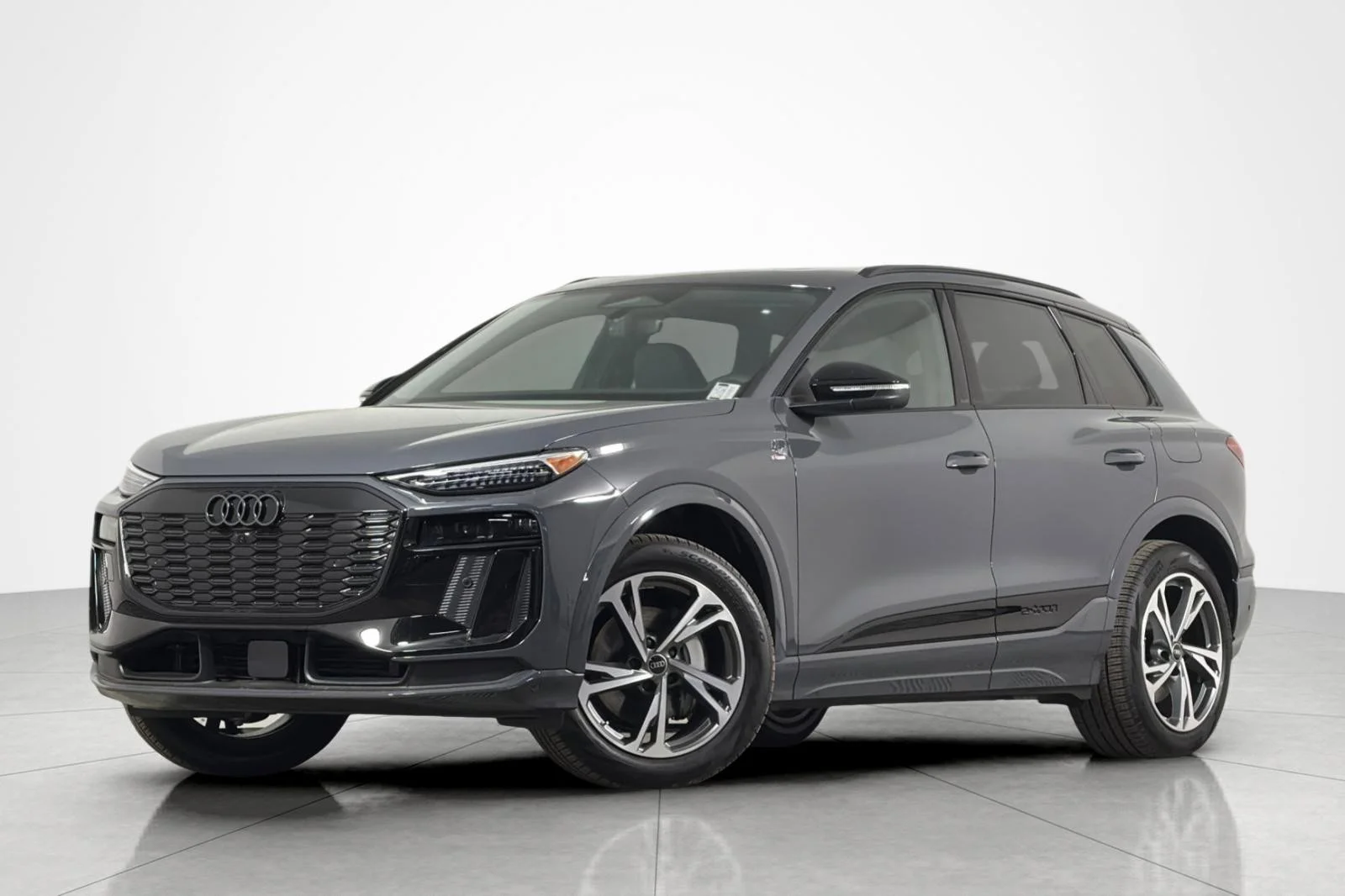2027 Audi Q6 e-tron Premium Plus quattro's photo