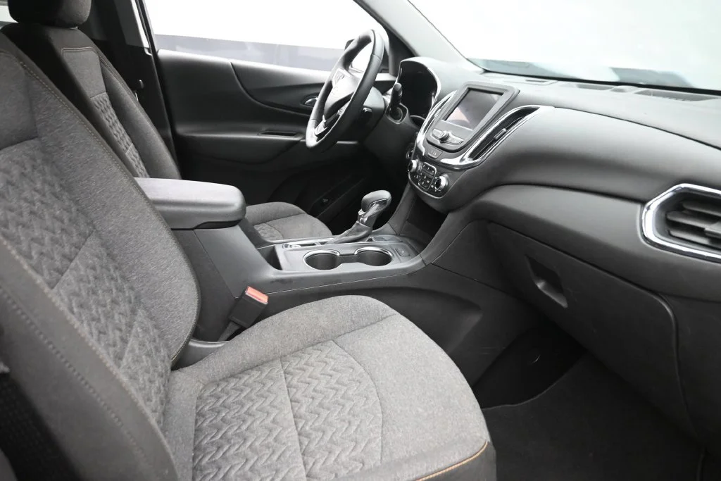 Used 2024 Gray Chevrolet LT image 9