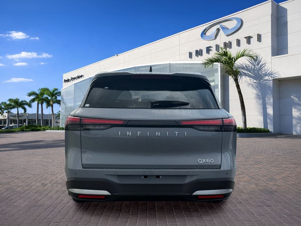 New 2027 HARBOR GRAY INFINITI Luxe FWD image 6