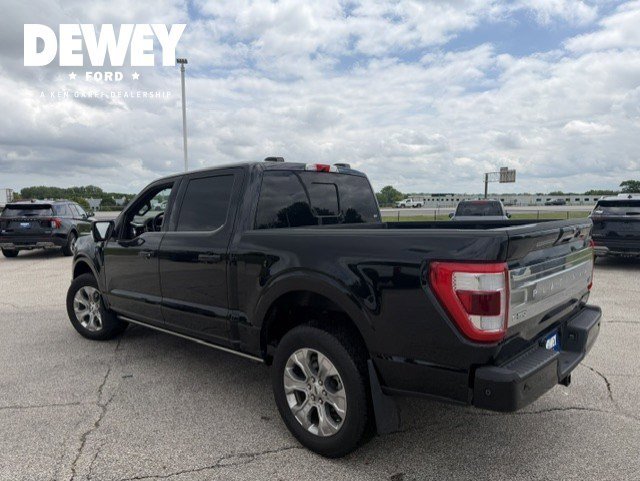 Used 2022 Black Metallic Ford Platinum image 5