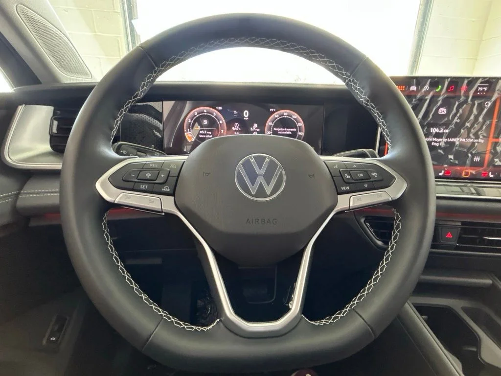 2026 Volkswagen Tiguan SE - Photo 22