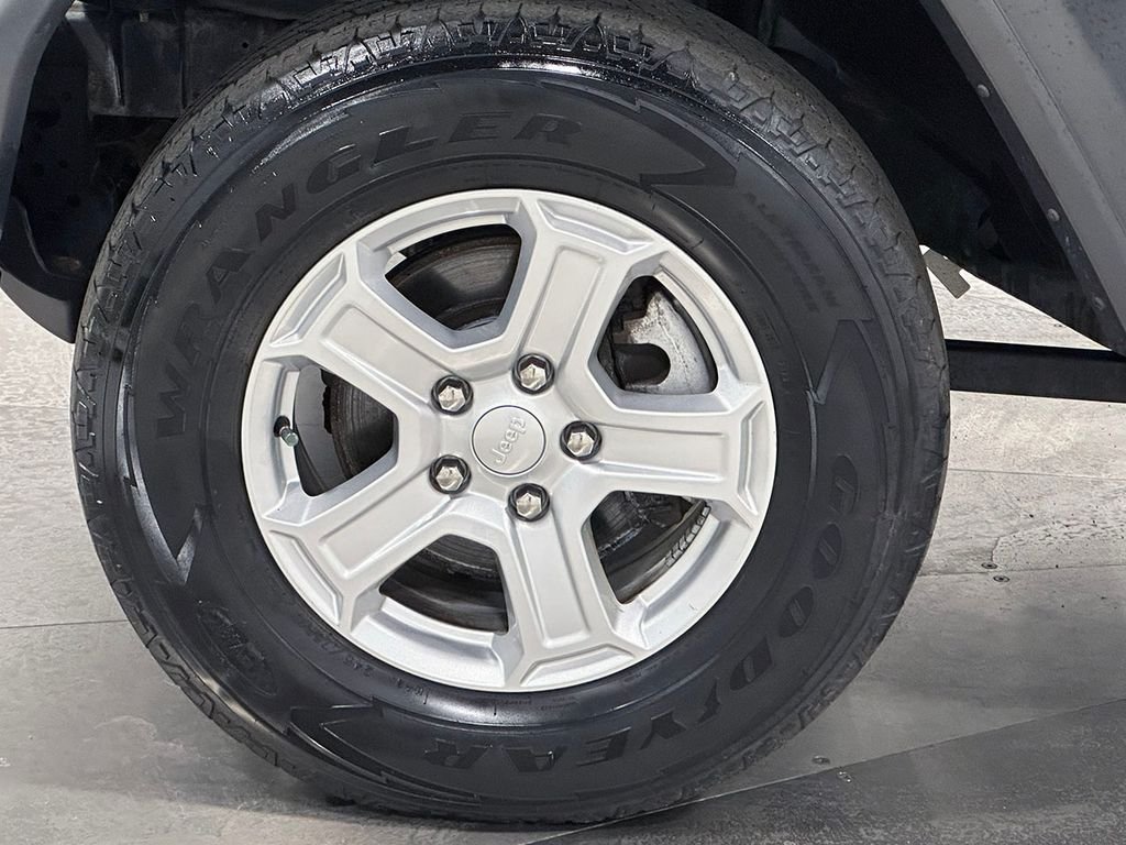 Used 2021 Black Jeep Unlimited Sport S image 35