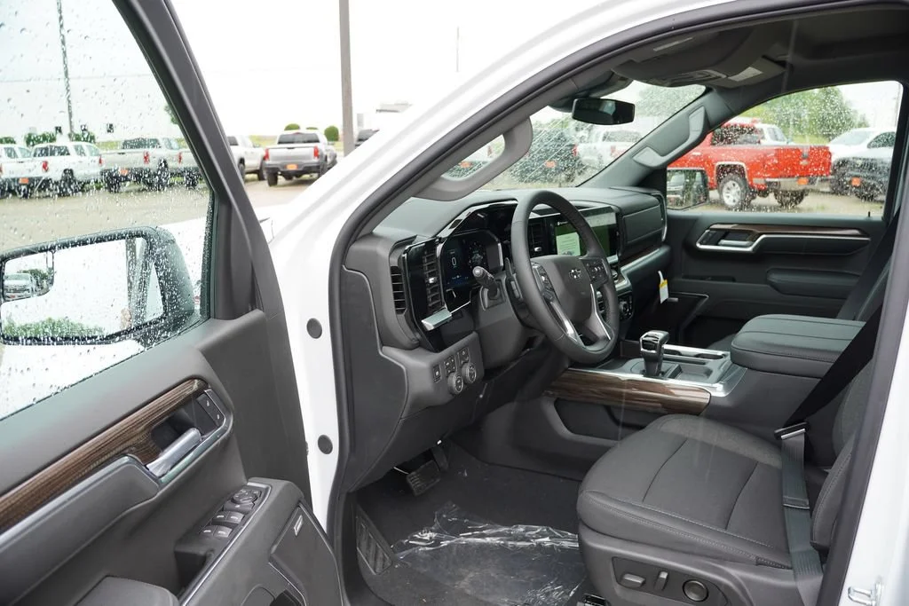 2026 Chevrolet Silverado 1500 RST - Photo 10