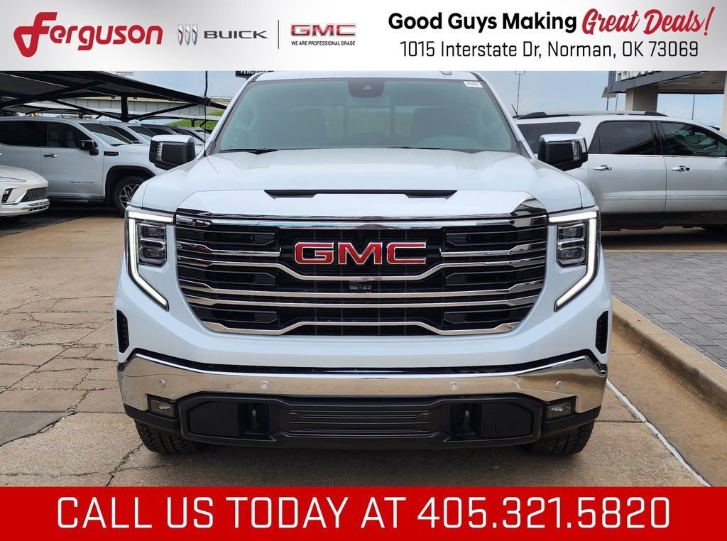 2026 GMC Sierra 1500 SLT - Photo 9