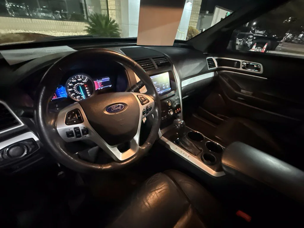 Used 2013 Green Ford XLT image 13