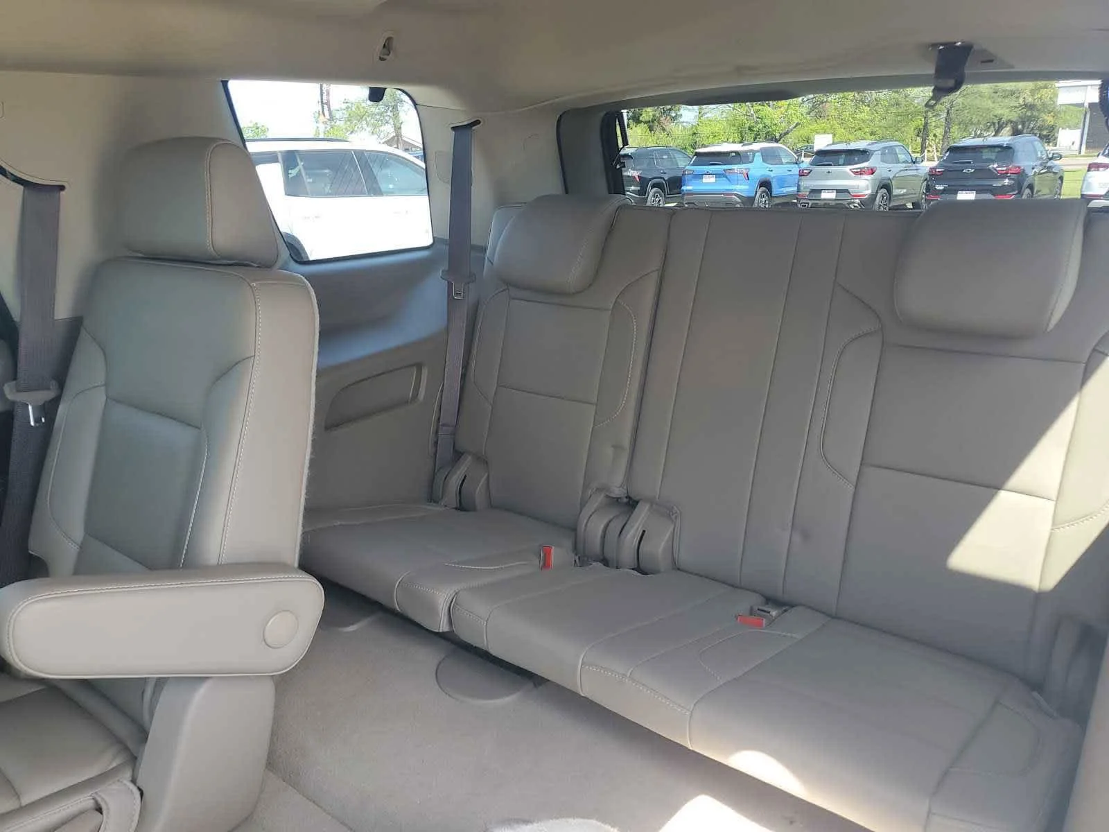 Used 2019 SUMMIT WHITE Chevrolet LT image 13