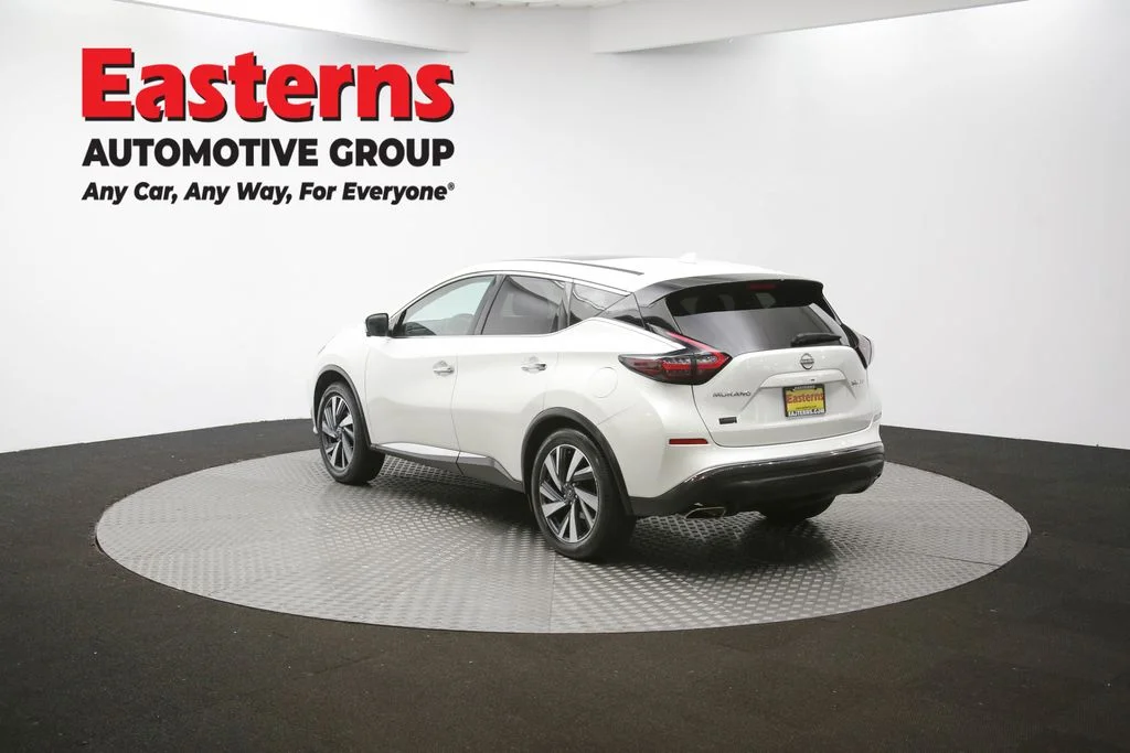 Used 2023 White Nissan SL image 63