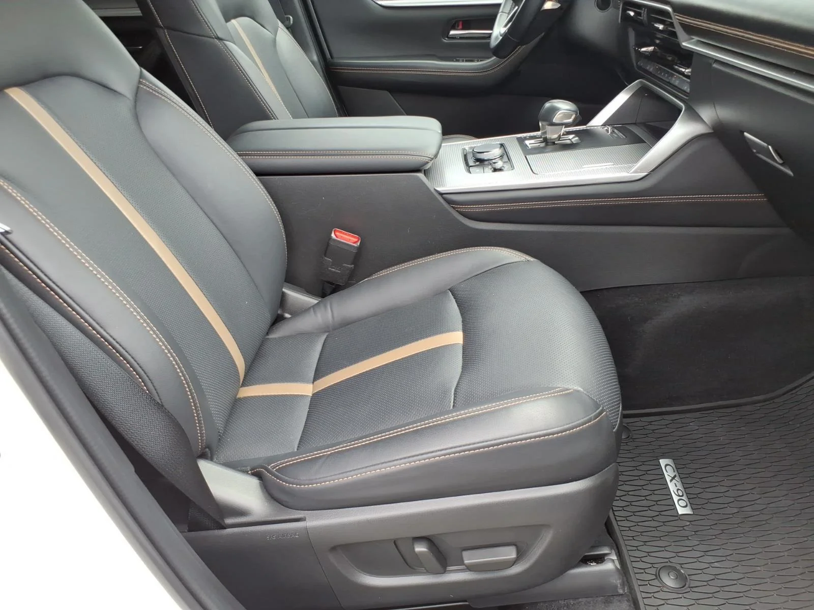 Used 2024 Rhodium White Premium Mazda 3.3 Turbo S Premium image 20