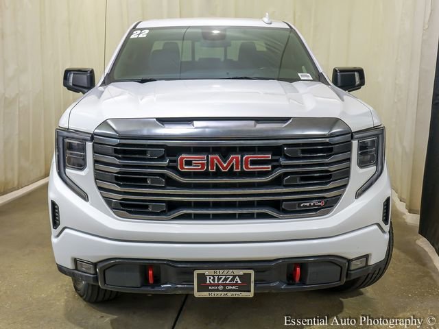 Used 2022 Summit White GMC AT4 image 6