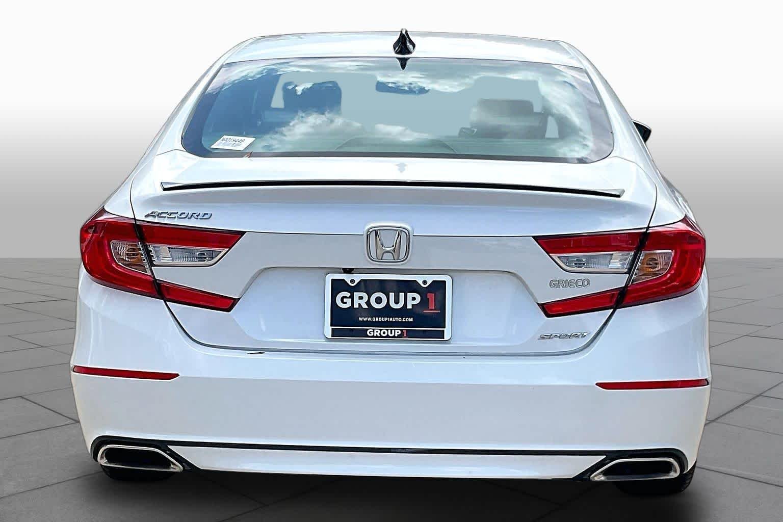 Used 2022 Platinum White Pearl Honda Sport image 5