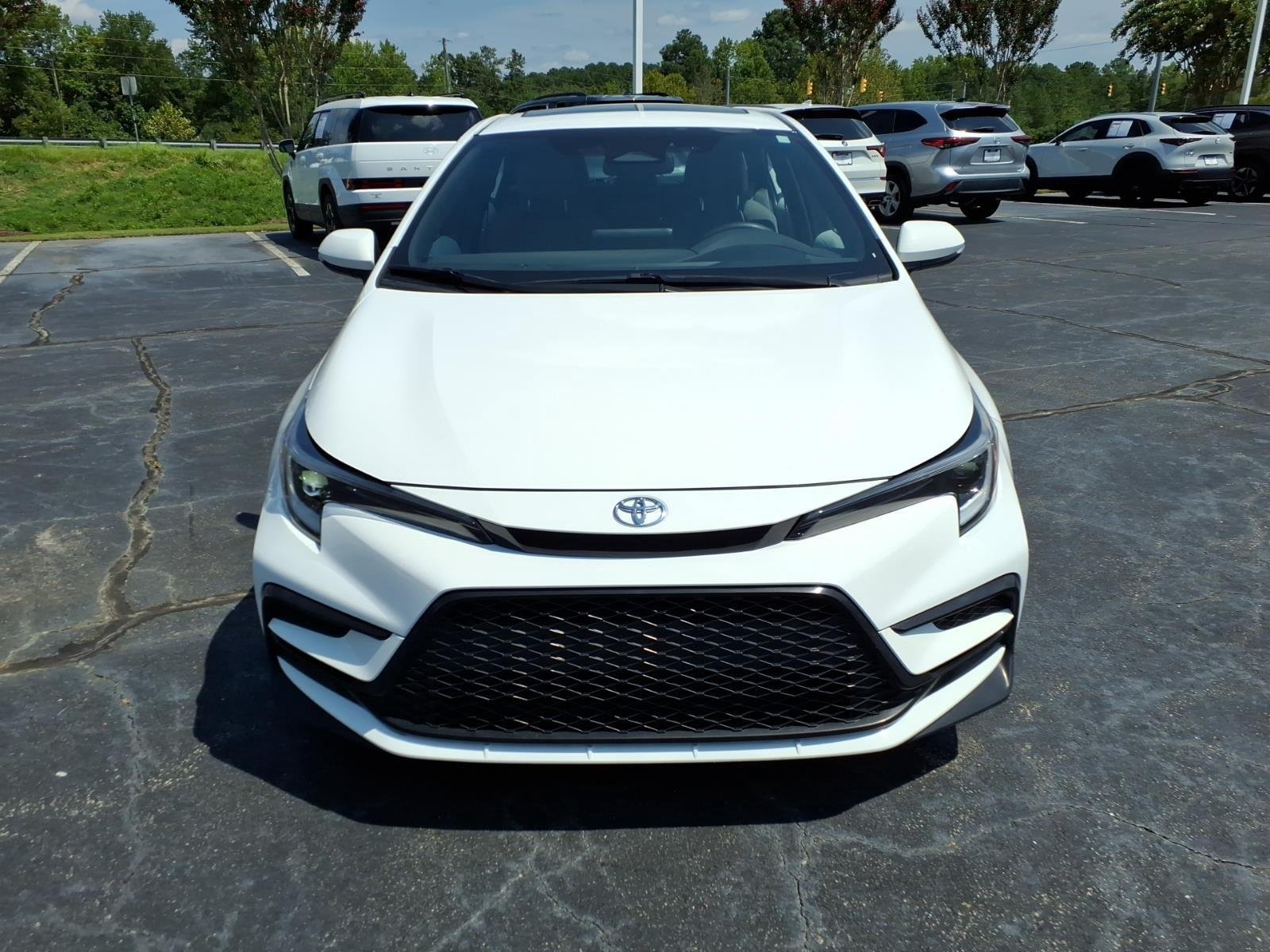 Used 2024 Ice Cap Toyota SE image 8