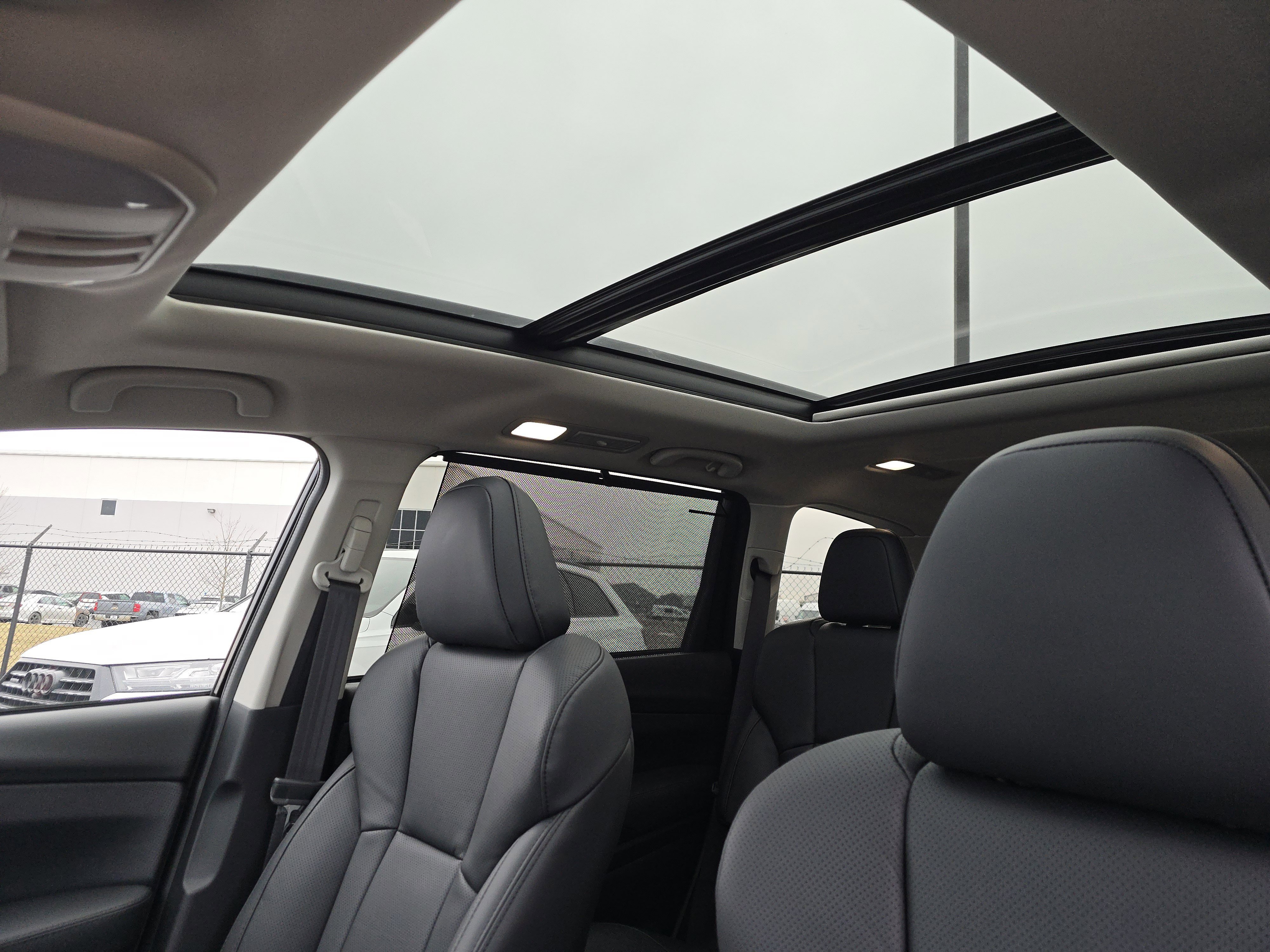 New 2026 CRYSTAL BLACK SILICA Subaru Onyx Edition Touring 7-Passenger image 9