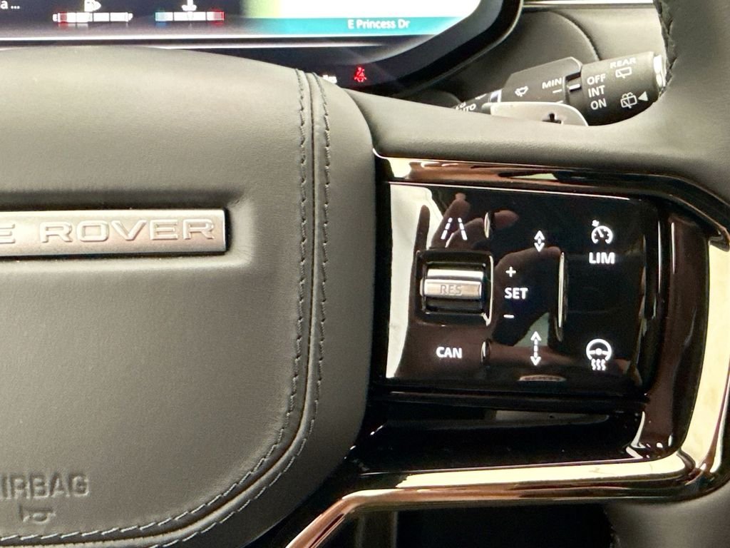 New 2026 Borasco Grey Land Rover Dynamic SE image 12