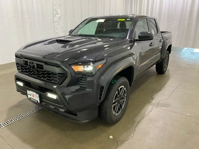 2026 Toyota Tacoma TRD Sport - Photo 7