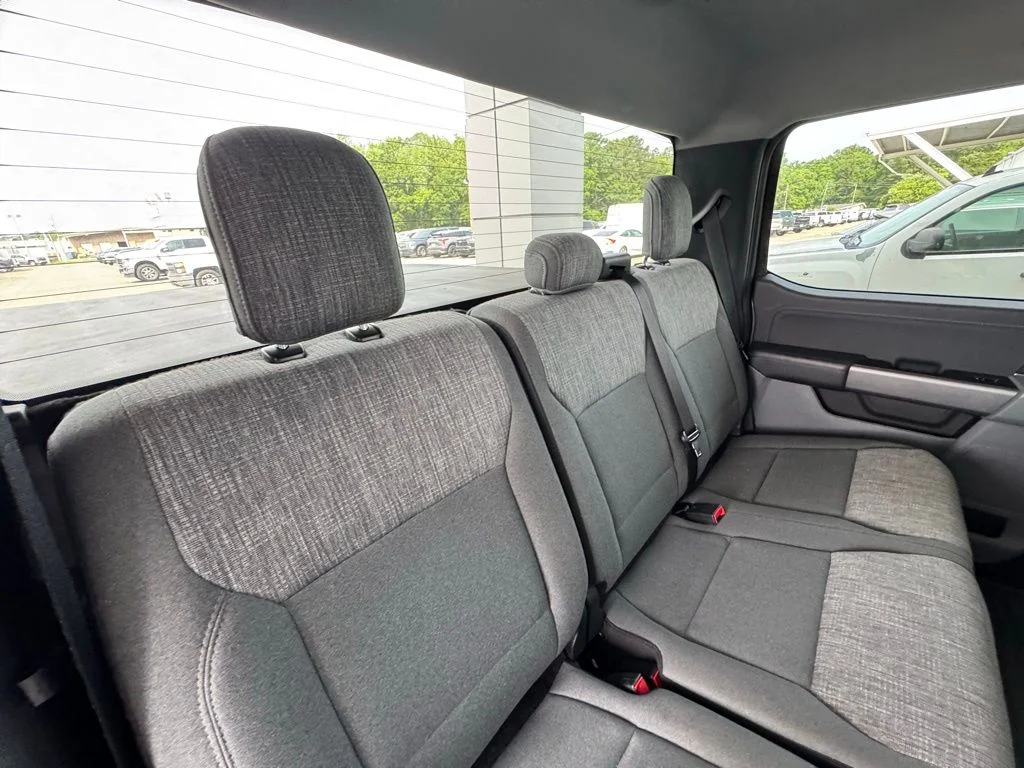 Used 2021 Gray Ford XLT image 25