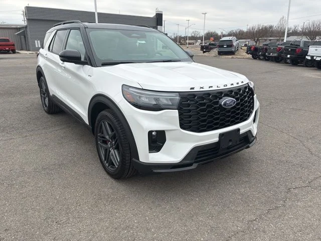 2026 Ford Explorer ST-Line - Photo 7