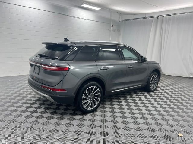 Used 2023 Gray Lincoln Reserve image 4