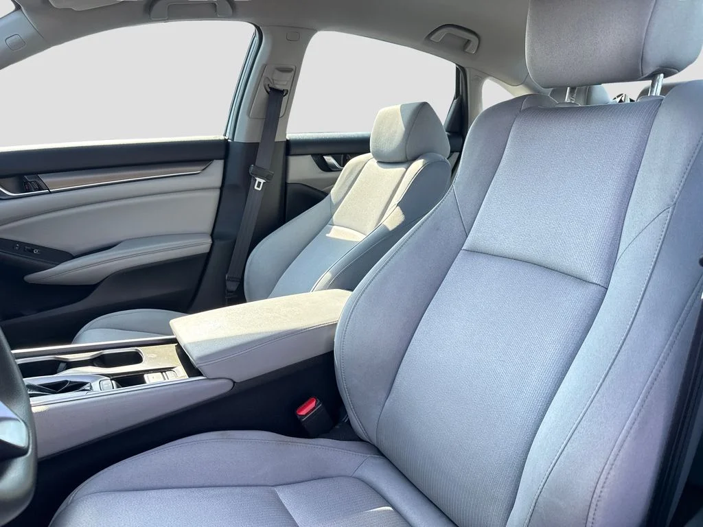 Used 2019 Gray Honda LX image 9