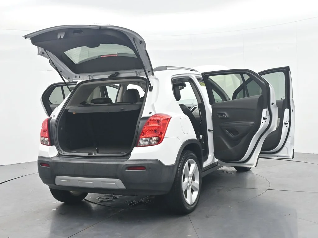 Used 2016 Summit White Chevrolet LTZ image 49