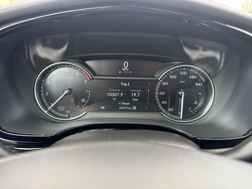Used 2024 White Cadillac Luxury image 17