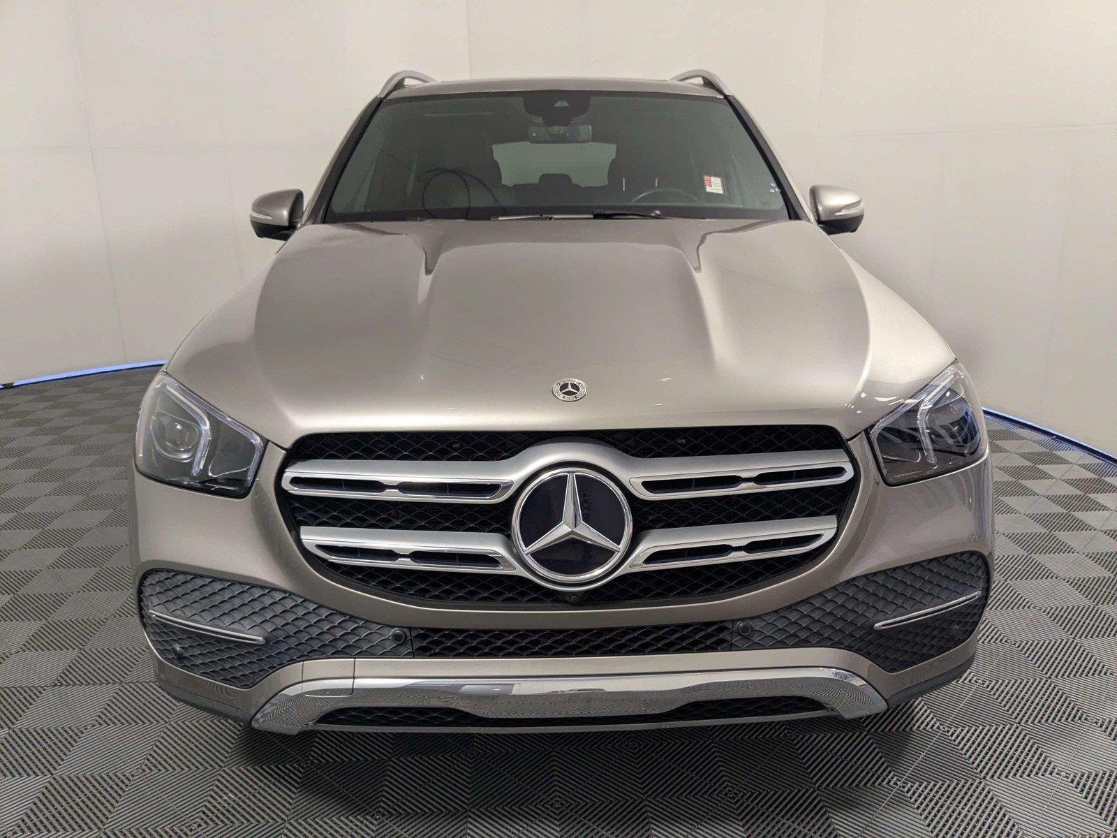 Used 2021 Black Mercedes-Benz GLE 350 image 3