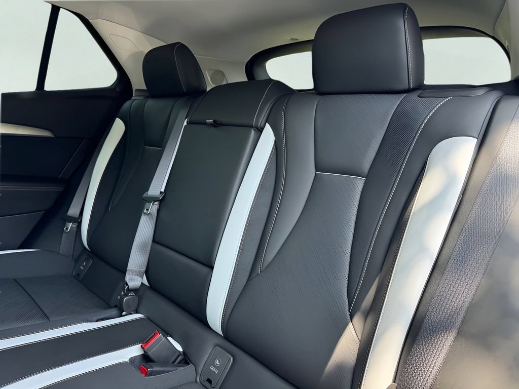 2026 Buick Envision Sport Touring - Photo 14