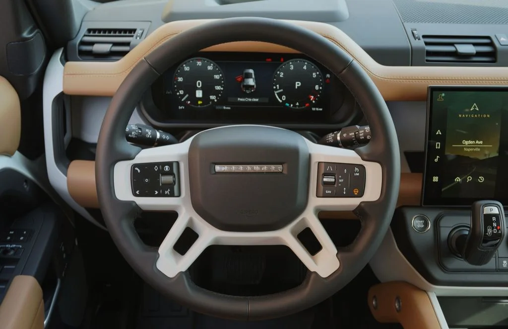 New 2026 Fuji White Land Rover S image 18