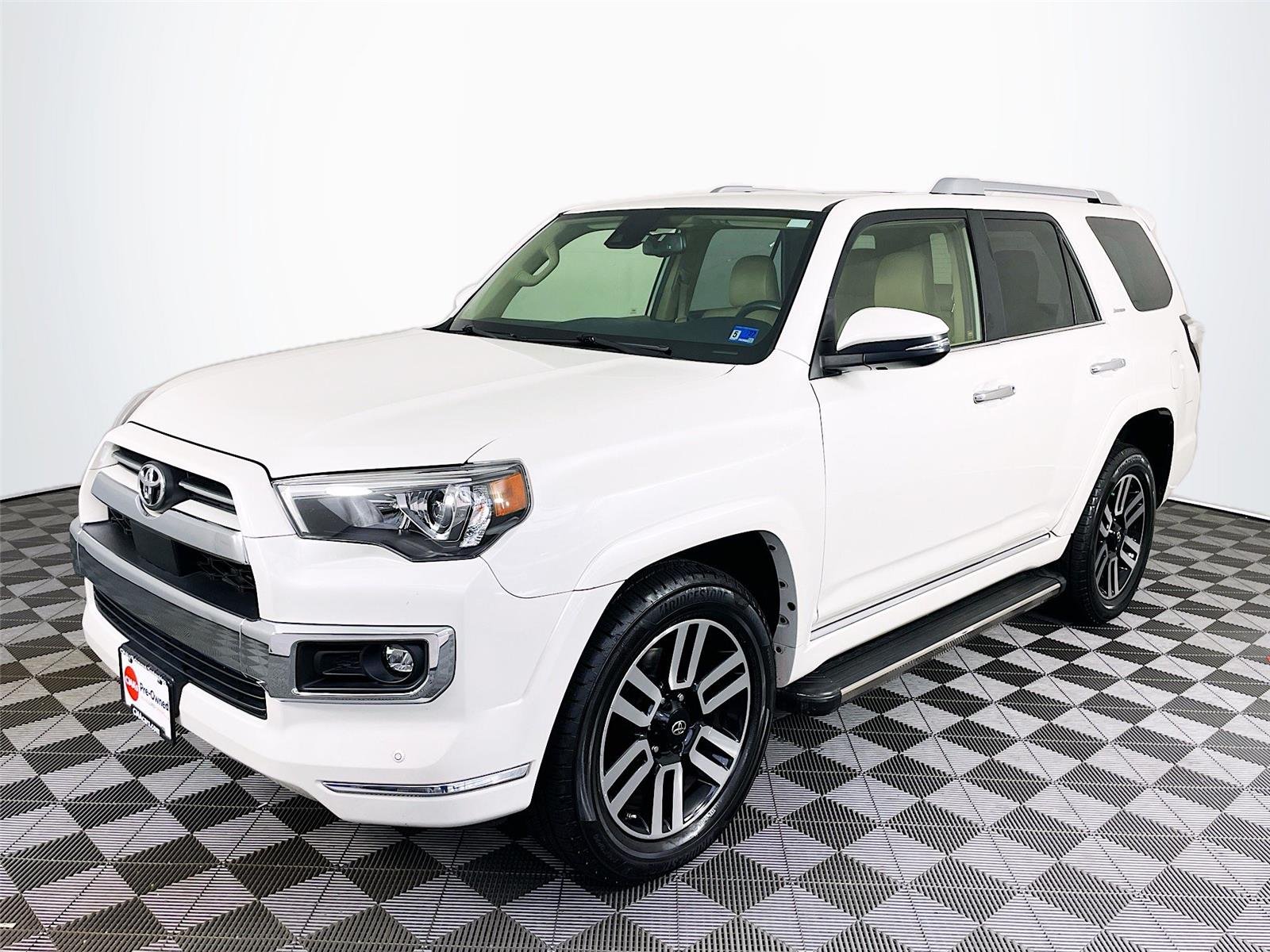 Used 2021 Blizzard Pearl Toyota Limited image 3