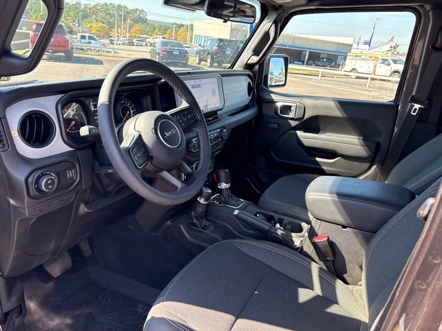Used 2025 Gray Jeep Willys image 8