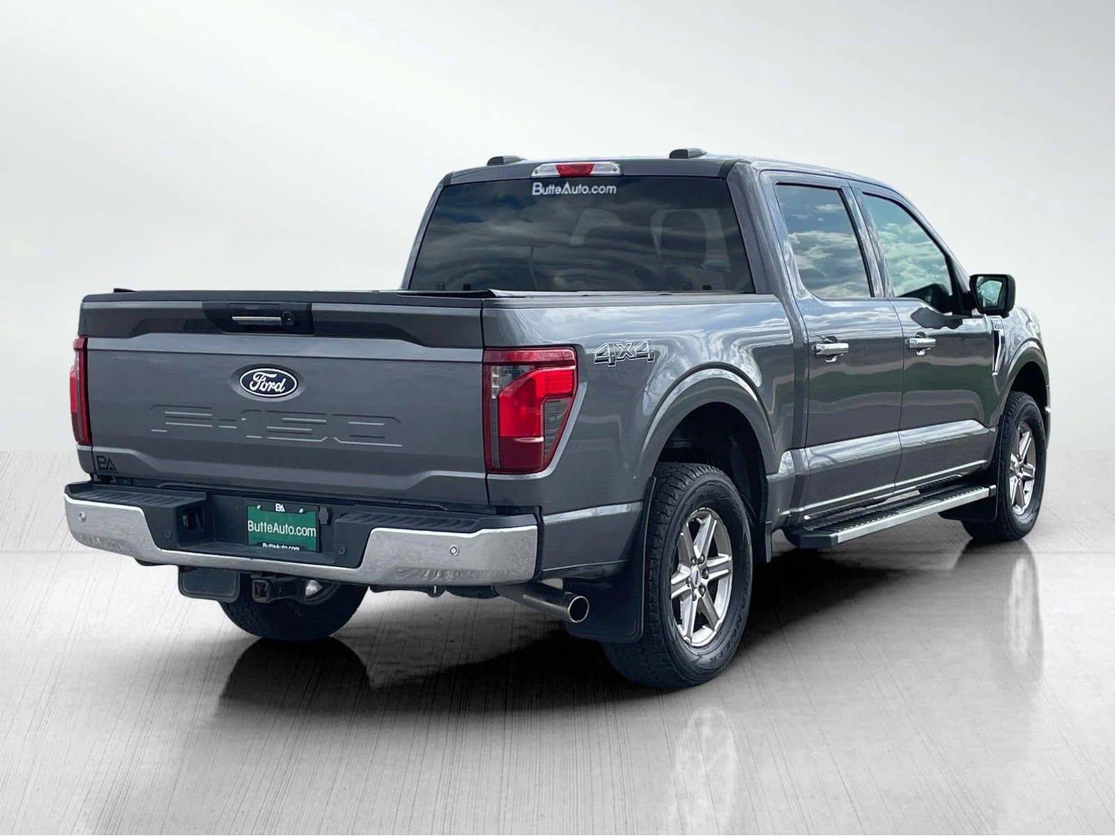 Used 2024 Carbonized Grey Metallic Ford XLT image 3