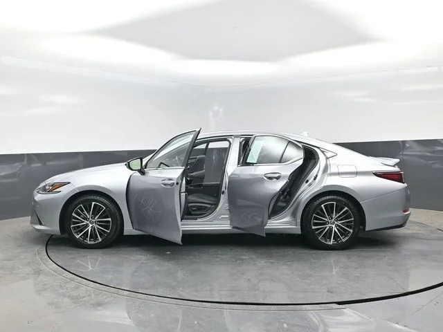 Certified Used 2024 Iridium Lexus 350 image 32