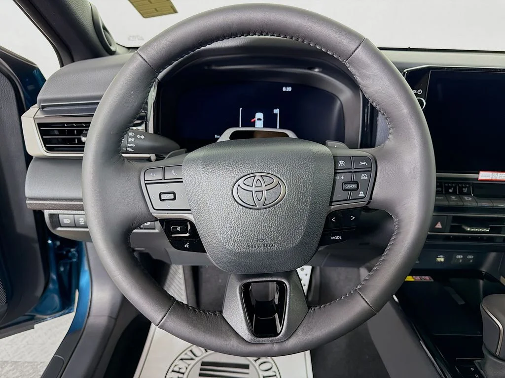 2026 Toyota Camry XSE - Photo 12
