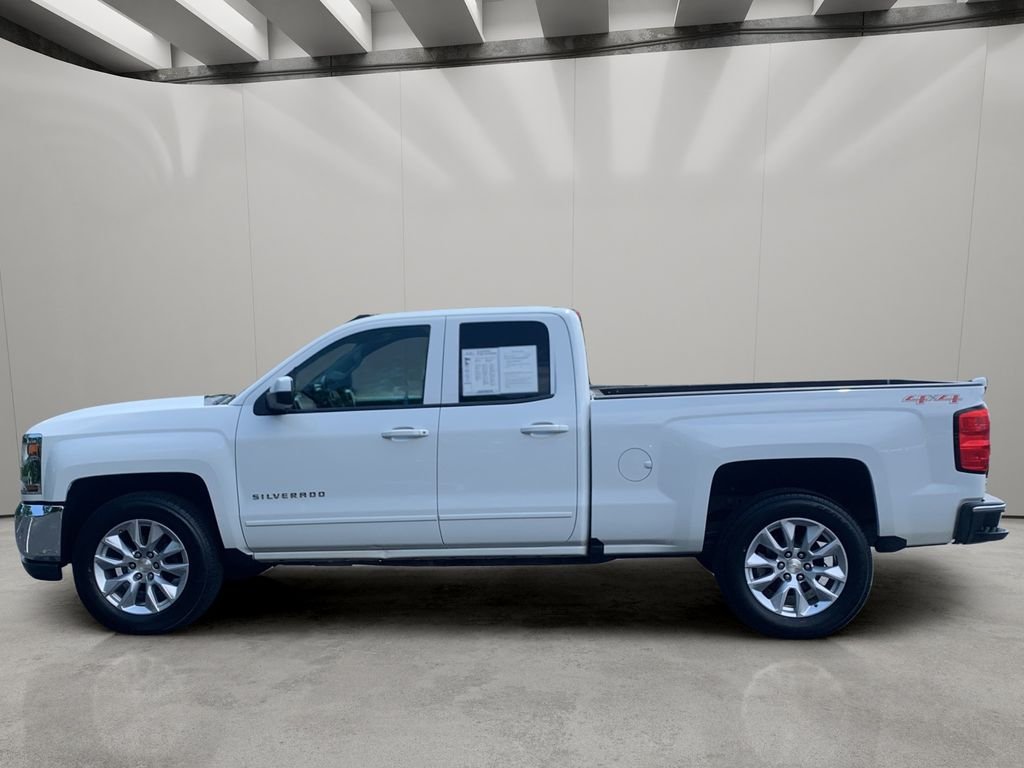 Used 2016 Summit White Chevrolet LT image 2