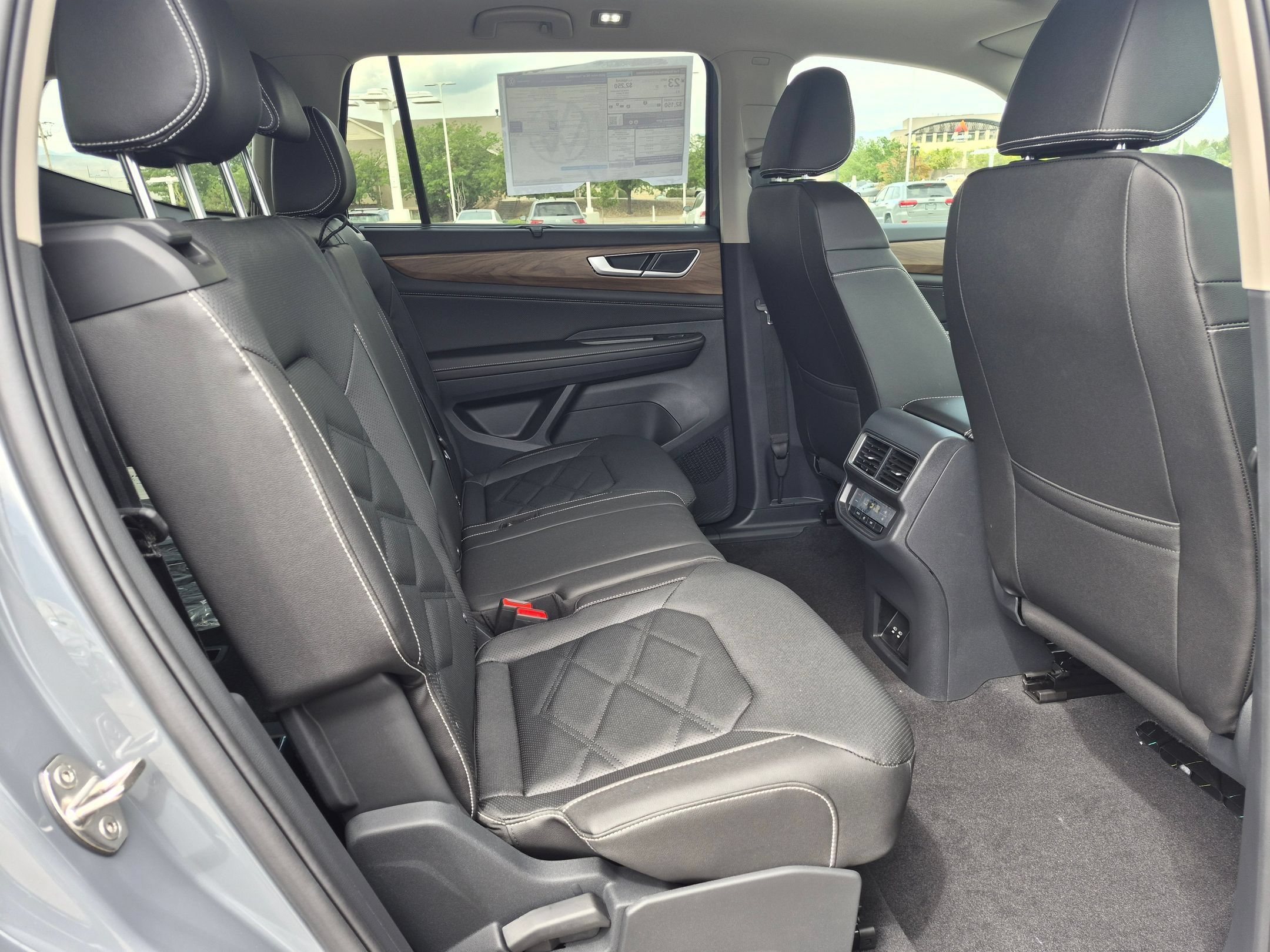 New 2026 Pure Gray Volkswagen 2.0T SE w/Technology image 28
