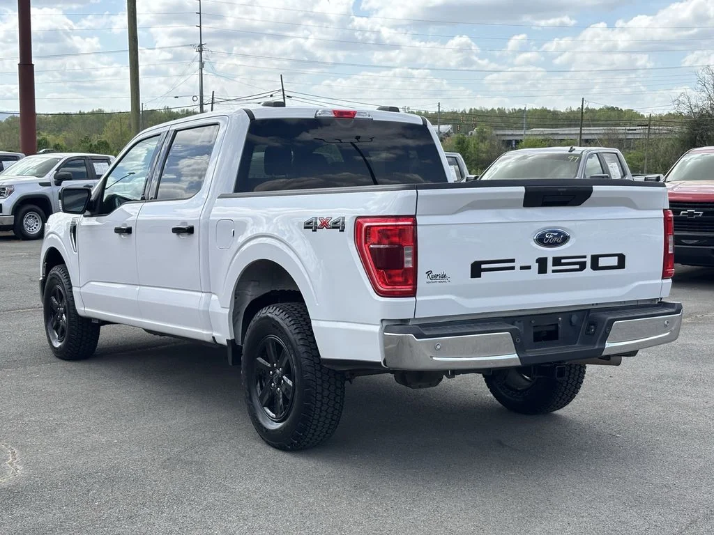 Used 2021 White Ford XLT image 6